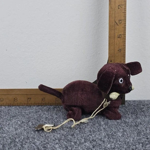 Vintage Wind Up Toy Dog Redish Brown 5" Long x 3 1/2 Tall with Key Working Japan - Picture 8 of 8